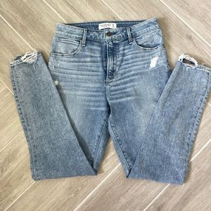 📦 SOLD 📦 Abercrombie skinny jeans